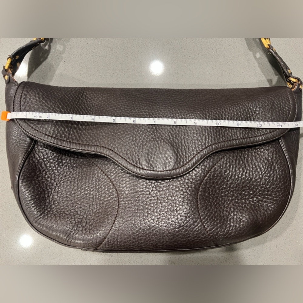 Cole Haan Dark Brown Leather Shoulder Bag With Gold Hardware. - Picture 9 of 13